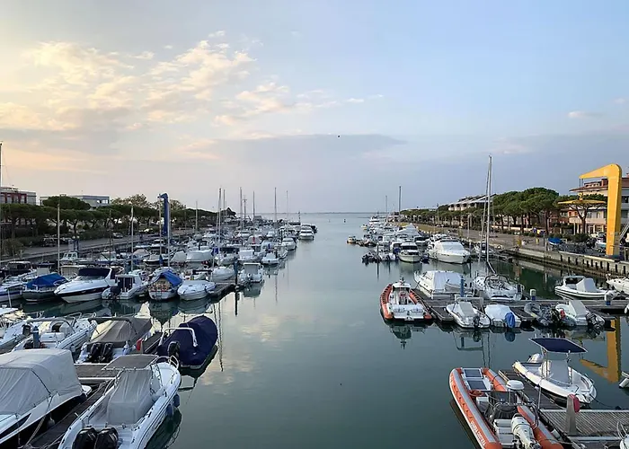 Luminous By The Апартаменты *